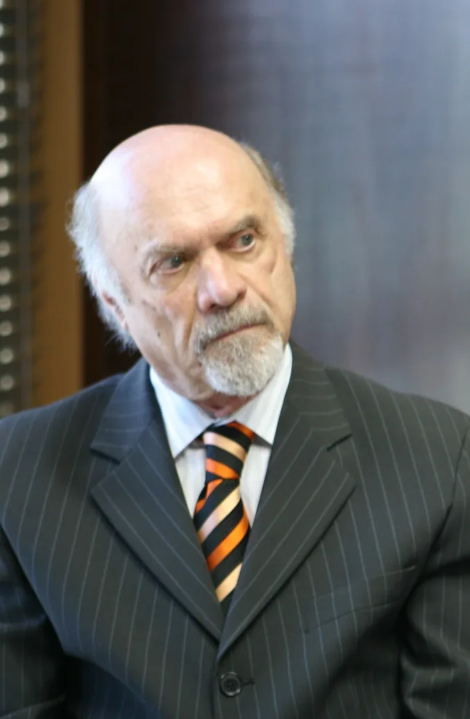 Foto de Júlio Medaglia