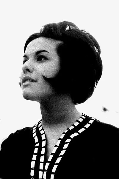 Elis Regina Carvalho Costa