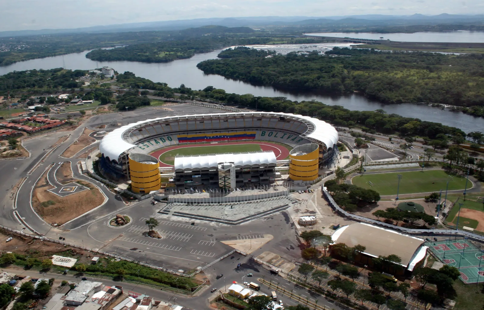 Foto de Polideportivo Cachamay